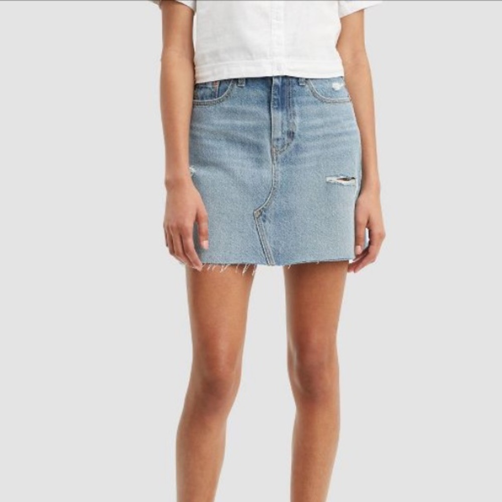 Levi's High-Rise Iconic Mini Jean Skirt
